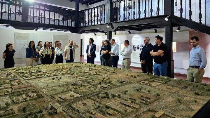 Agencia Francesa de Desarrollo visita los atractivos turísticos de Cayastá 