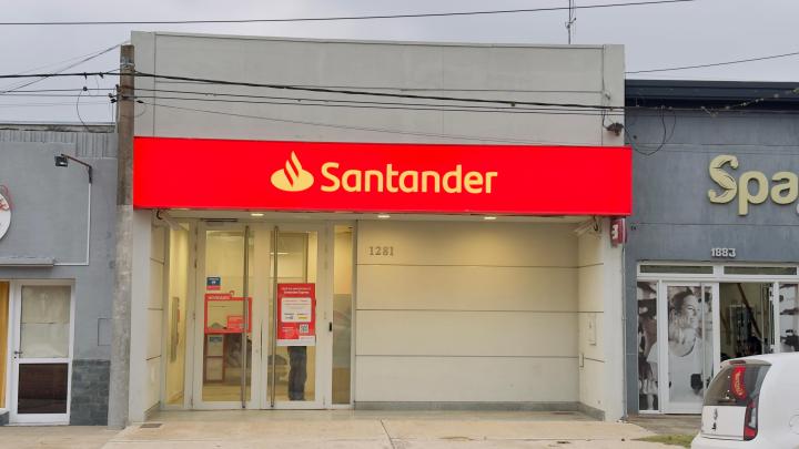 Cayastá en alerta por el posible cierre de la oficina del Santander