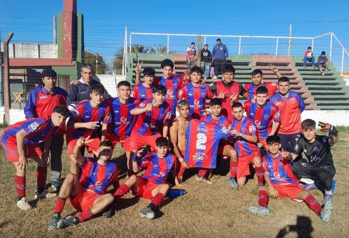 La reserva de Central San Javier ya es finalista de la Liga Verense de Fútbol 