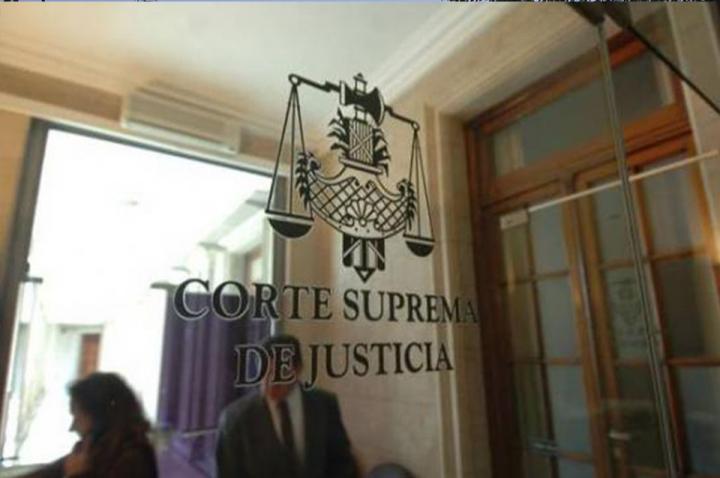 Corte santafesina: buscan frenar los pliegos por falta de paridad de género