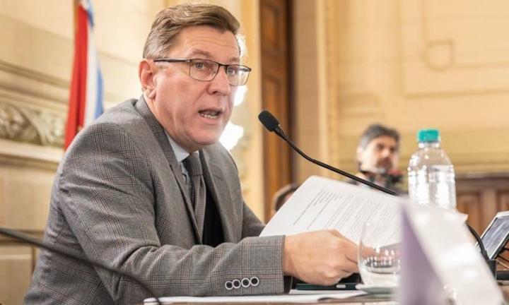 Borla propone aplicar en la provincia la educación ambiental integral