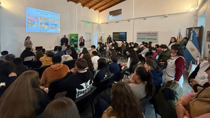 La futura Costanera de San Javier, eje de investigación para estudiantes de la EIB N° 436