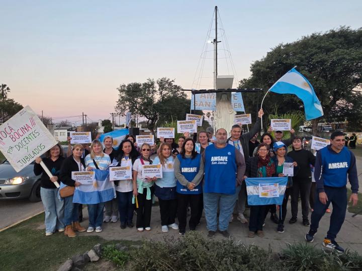 Fuerte reclamo docente en San Javier: AMSAFE rechazó la oferta salarial del Gobierno y advierte sobre la crisis del sector