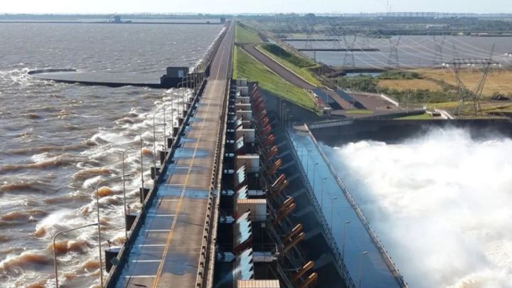 Yacyretá emitió alerta hidrológica: el Paraná superaría los 3,5 metros en Ituzaingó