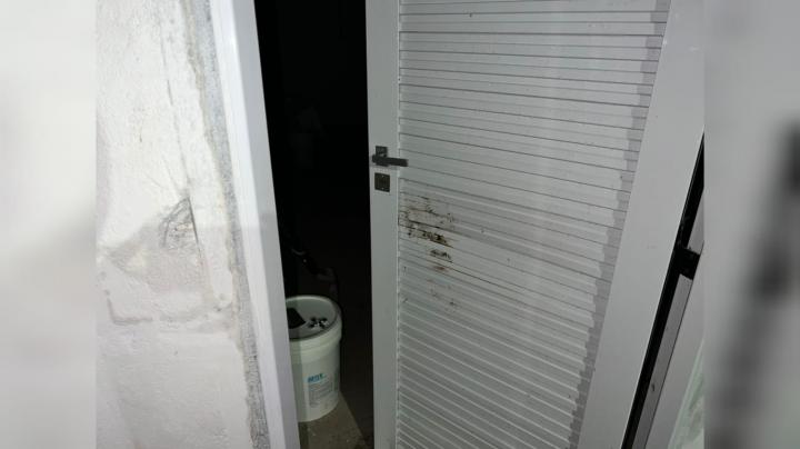 San Javier: rompieron una puerta a patadas y le robaron a un albañil 