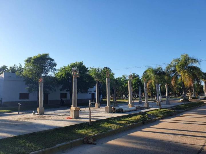 Alejandra: Se prepara la pérgola que hermoseará Avenida San Martín 