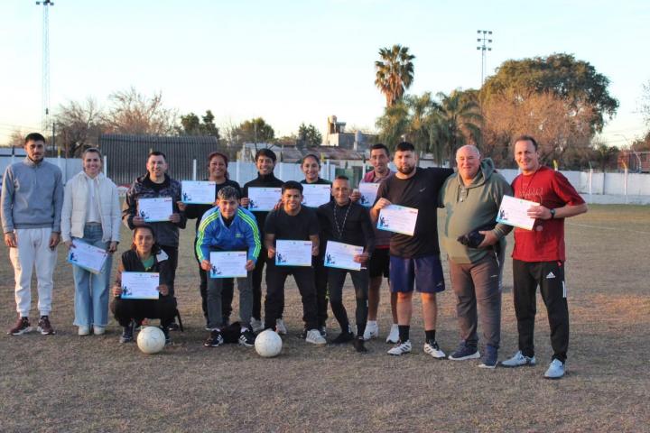 San Javier impulsa la formación de nuevos árbitros con una capacitación intensiva de fútbol