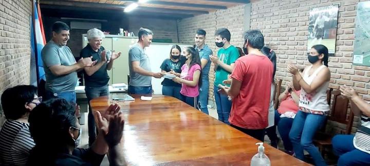 El Senador José Baucero realizó importantes aportes para instituciones de La Brava 