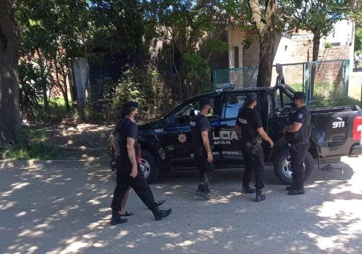 San Javier: Tres detenidos y droga secuestrada en allanamientos 