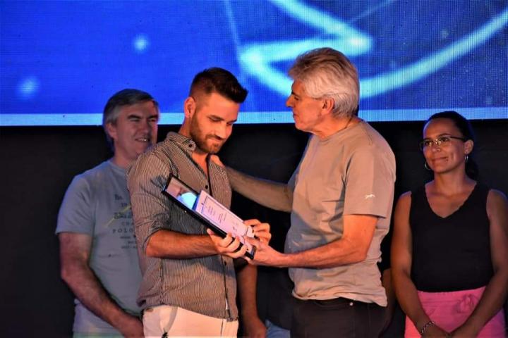 Alejandra: El Senador José Baucero acompañó la Fiesta Provincial del Río