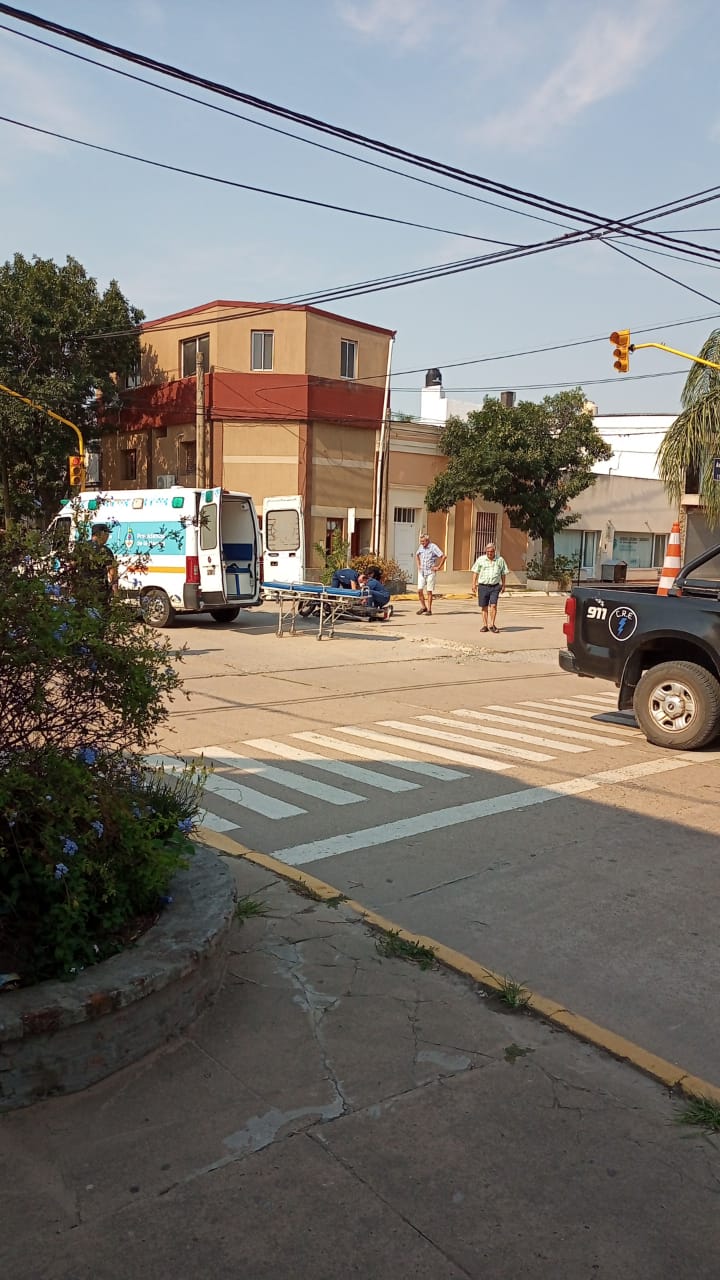 Fuerte accidente de motos en el centro de San Javier