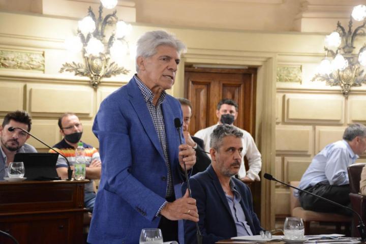 San Javier: Media sanción clave en el Senado para que la provincia tome un préstamo para la costanera