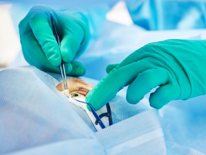 Se hicieron 12 cirugías oculares en el Hospital de San Javier 