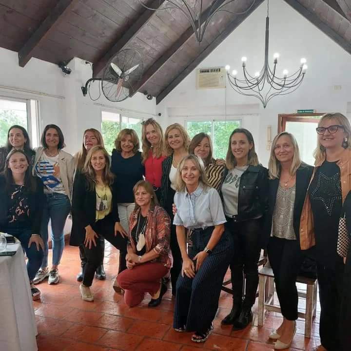 Natalia Galeano acompañó a emprendedoras de Santa Rosa en encuentro provincial