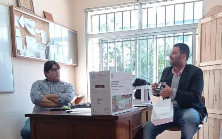 San Javier: Norberto Ruscitti entregó elementos a la Escuela Técnica y le gestiona recursos 