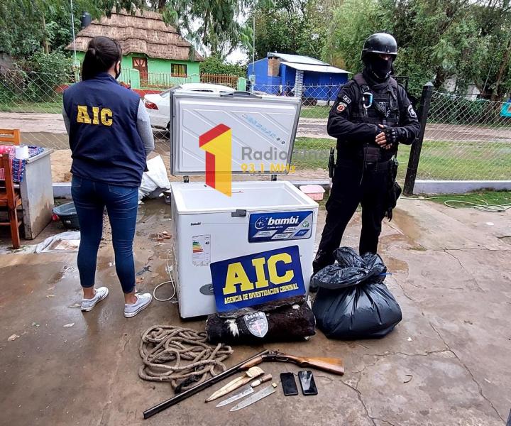 San Javier: 15 detenidos, carne, freezer, motos, cuchillos en megaoperativo