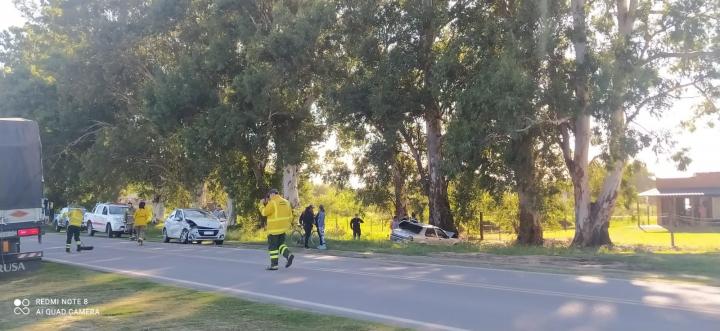 Choque de autos en el acceso a San Javier con dos derivados a Santa Fe