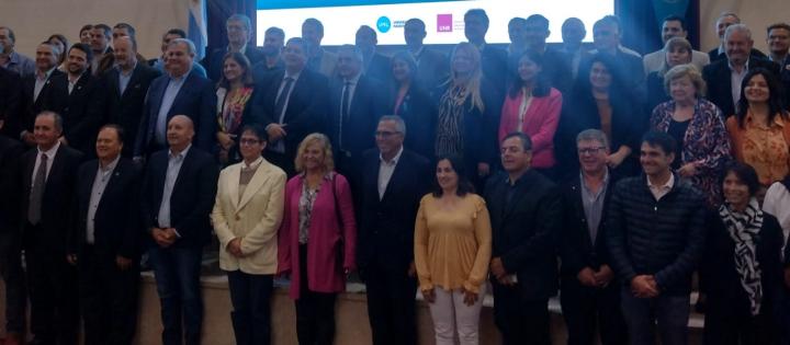 San Javier: El Intendente y la Presidenta del Concejo firmaron convenios con importantes universidades