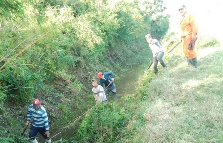 San Javier: Trabajos municipales para mantenimiento de desagües