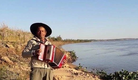 Los concejales de “Unidos”  homenajean al fallecido artista “Neguito” Ríos