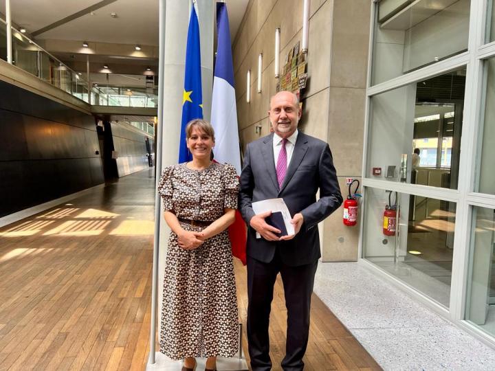 Perotti recorre Europa en busca de financiamiento para el acueducto y asesoramiento en seguridad