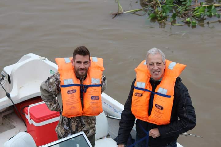 Alejandra: El Senador Nacional Dionisio Scarpin participó en el torneo de pesca variada