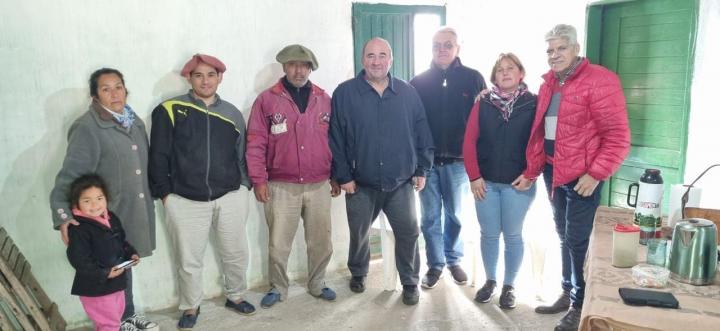 Baucero visitó Colonia Teresa y dialogó con vecinos