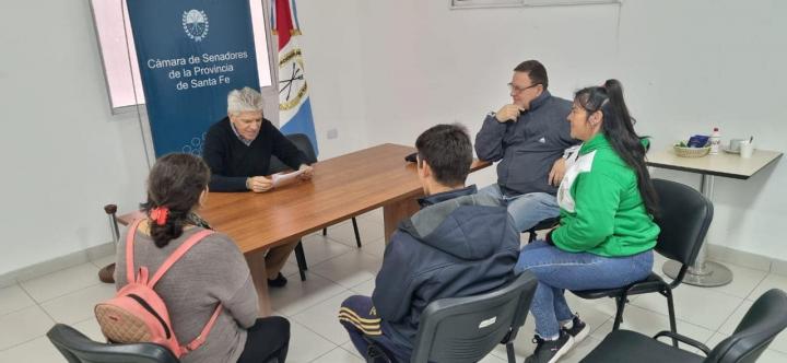 El Senador Baucero entregó aportes del Fondo de Fortalecimiento Institucional