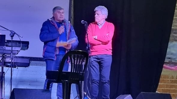 La Brava: El Senador Baucero participó de la Cena Show organizada por el Club Juventud Unida