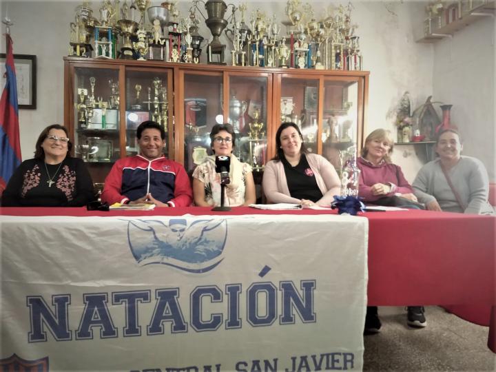 Club Central San Javier avanza con una carpa para su proyecto de pileta climatizada