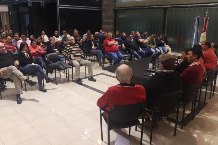 Federación de Trabajadores Municipales decreta paro de 72 horas y movilización