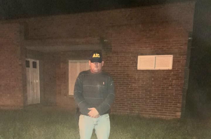 En Humboldt, allanaron la casa del asesino de 