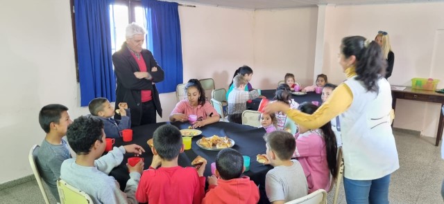 El Senador Baucero recorrió Romang y Paraje las Lomas con una amplia agenda