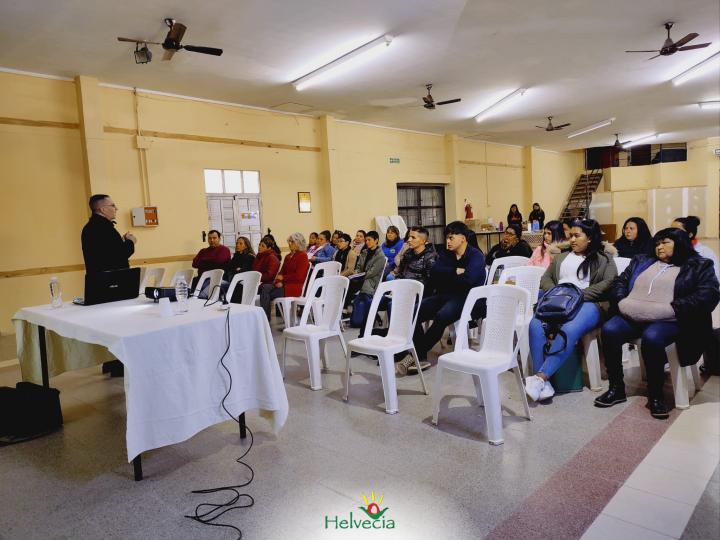 Helvecia: Exitosa Capacitación para Emprendedores con gran participación