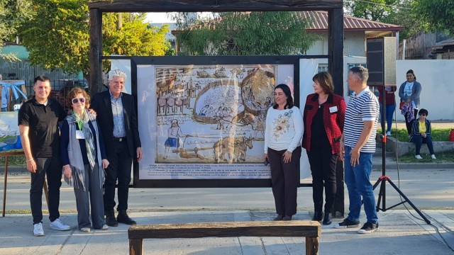 El Senador Baucero presente en la inauguración de un nuevo módulo con dibujos  de Florián Paucke