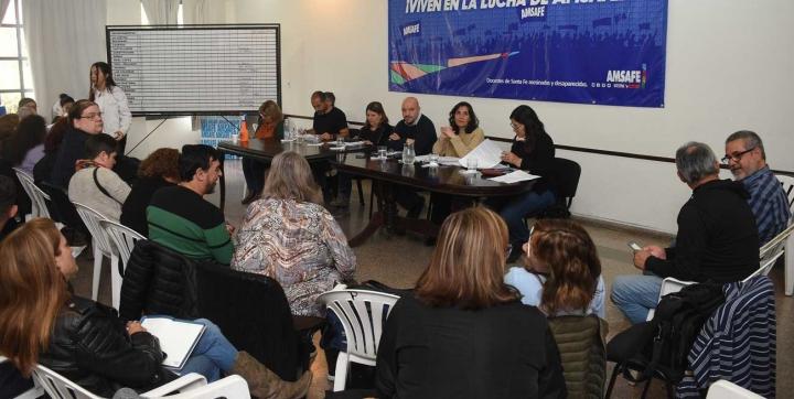 Los docentes públicos aceptaron la propuesta salarial del gobierno