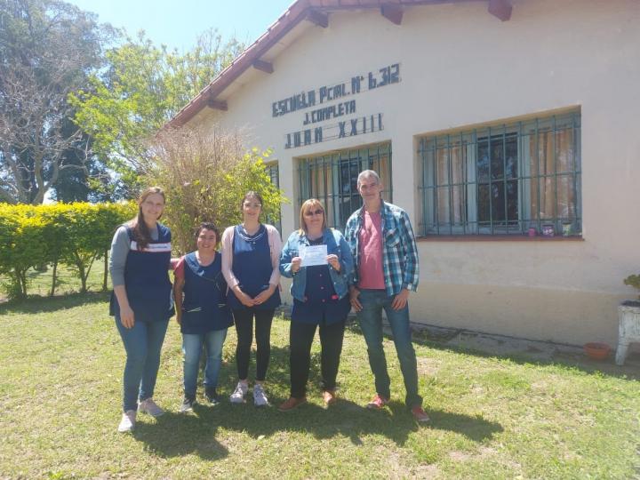 San Joaquín: Carlos Kaufmann entregó aportes del Senador Ricardo Kaufmann a la Escuela Juan XXIII