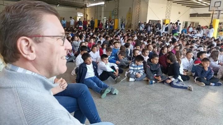 Gdor. Crespo: El Senador Borla participó del evento 