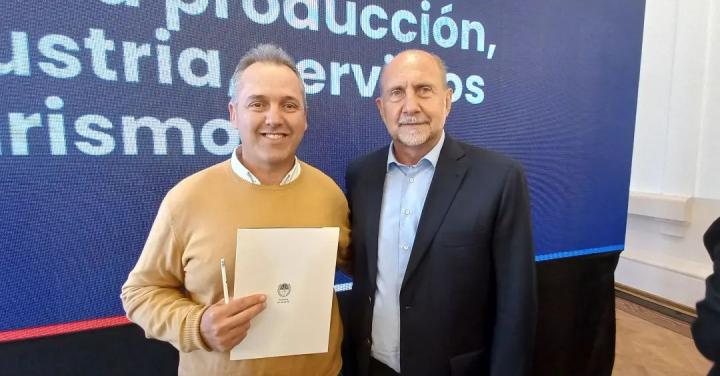 Cayastá: Edgardo Berli participó de la presentación de obras de Vialidad en la capital provincial