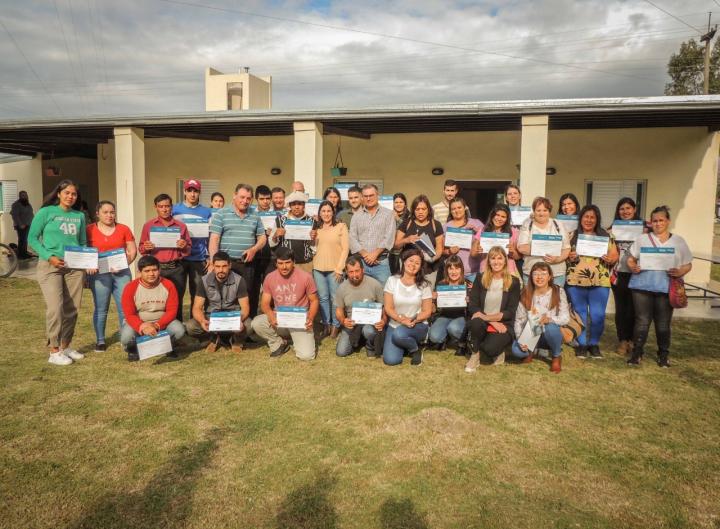 San Javier: la Oficina de Empleo entregó certificados de 