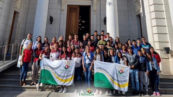 Helvecia: Alumnos y docentes locales participaron del programa 