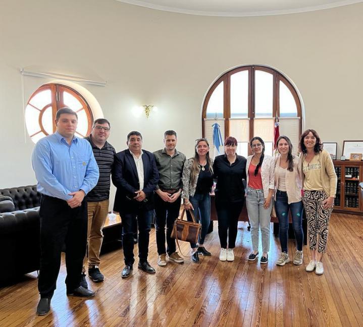 Los ministros Celia Arena y Marcos Corach recibieron a dirigentes del Departamento San Javier en Casa de Gobierno