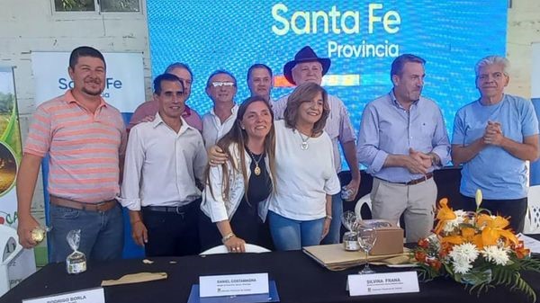 La Brava: Miguel Reginelli presente en la jornada de apertura de licitaciones pera obras de la Ruta 55 S