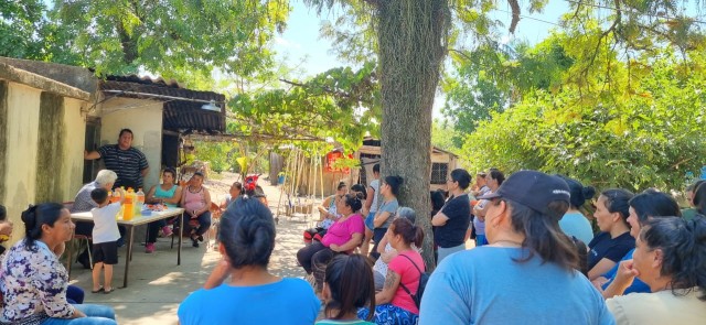 Romang: El Senador Baucero se reunió con Concejales y familias de la localidad