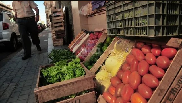 Desde los productores agropecuarios hasta los consumidores los precios se cuadriplican