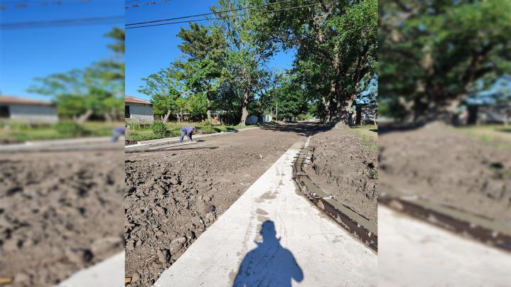 Alejandra: Siguen avanzando las obras de cordón cuneta por la localidad