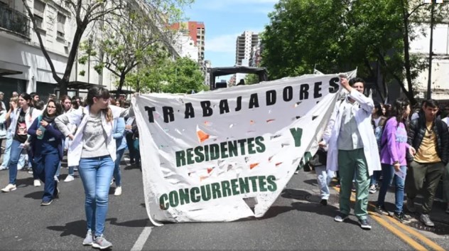 Paro de médicos por 24 horas