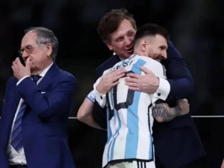 El Presidente de la Conmebol le pidió a Messi que venga a jugar la Copa Libertadores, la 