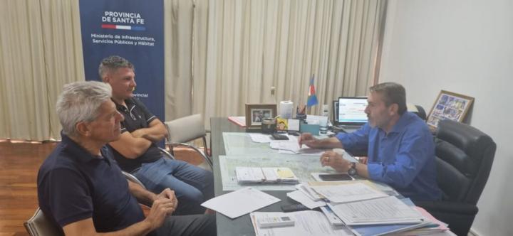 El Senador Baucero y el Concejal Eduardo Baucero se reunieron con el Titular de Vialidad Provincial