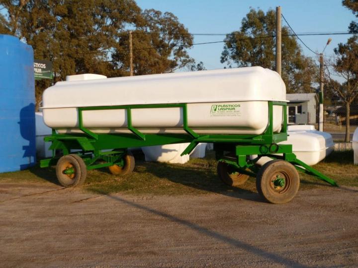 Alejandra: Nuevo tanque de agua para apoyar a los productores durante la emergencia